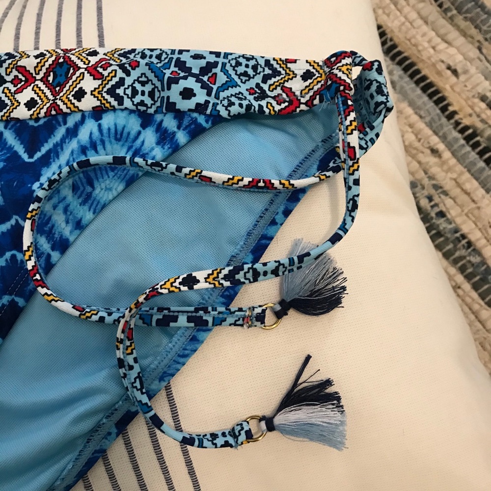 Bleu Rod Beattie tie dye bikini bottoms, size 12 - Picture 8 of 13